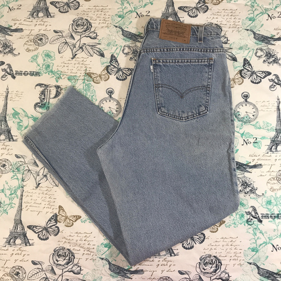 Vintage Levi’s 950 Relaxed Fit Tapered Leg 34 - Picture 2 of 8